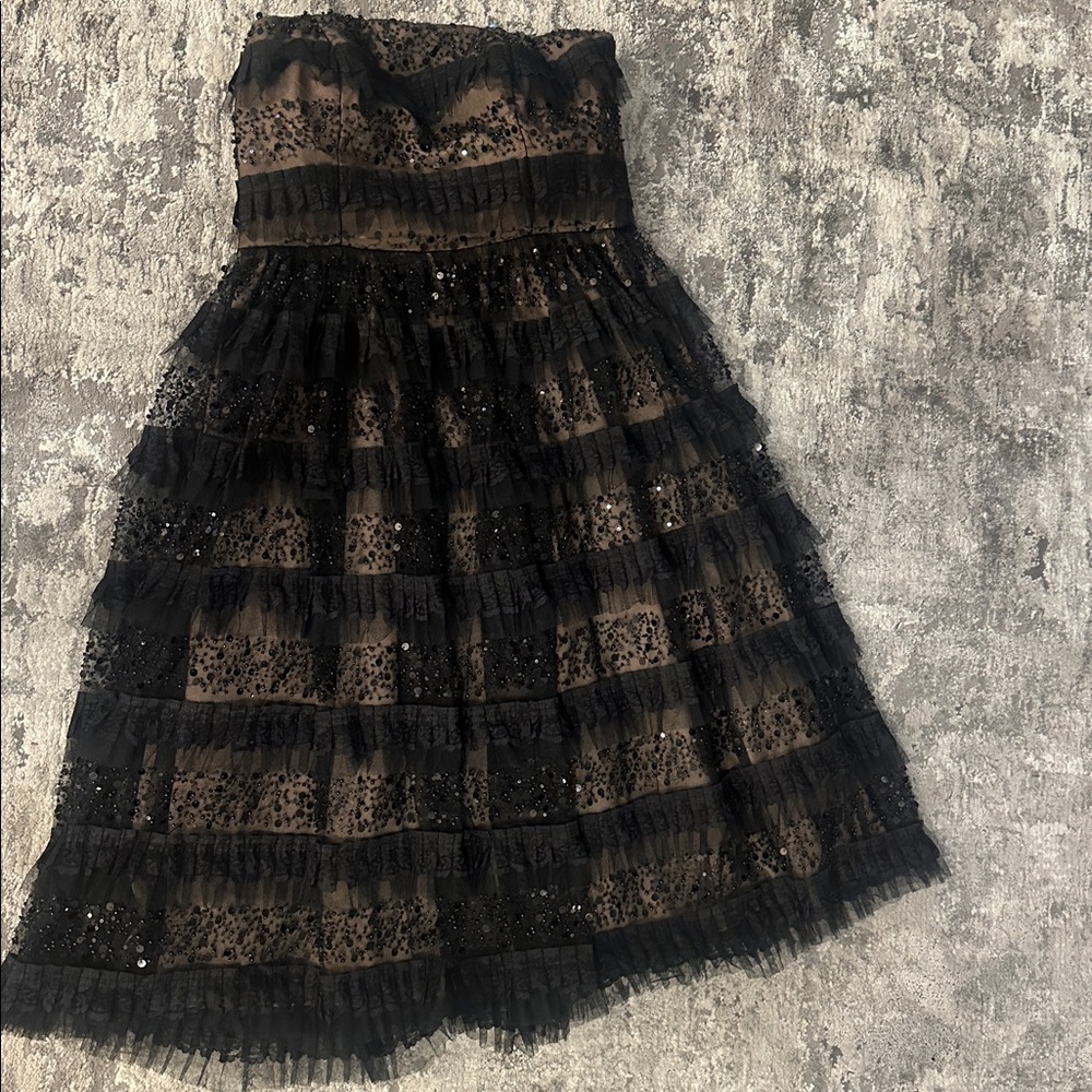 Black Halo Elegant Black Dress